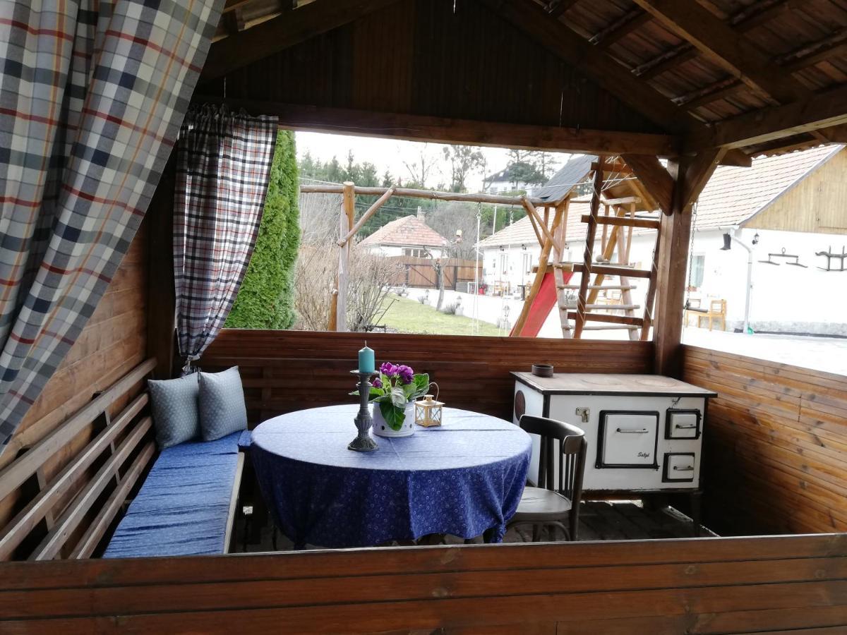 Bobita Apartmanhaz Szilvásvárad Exteriör bild