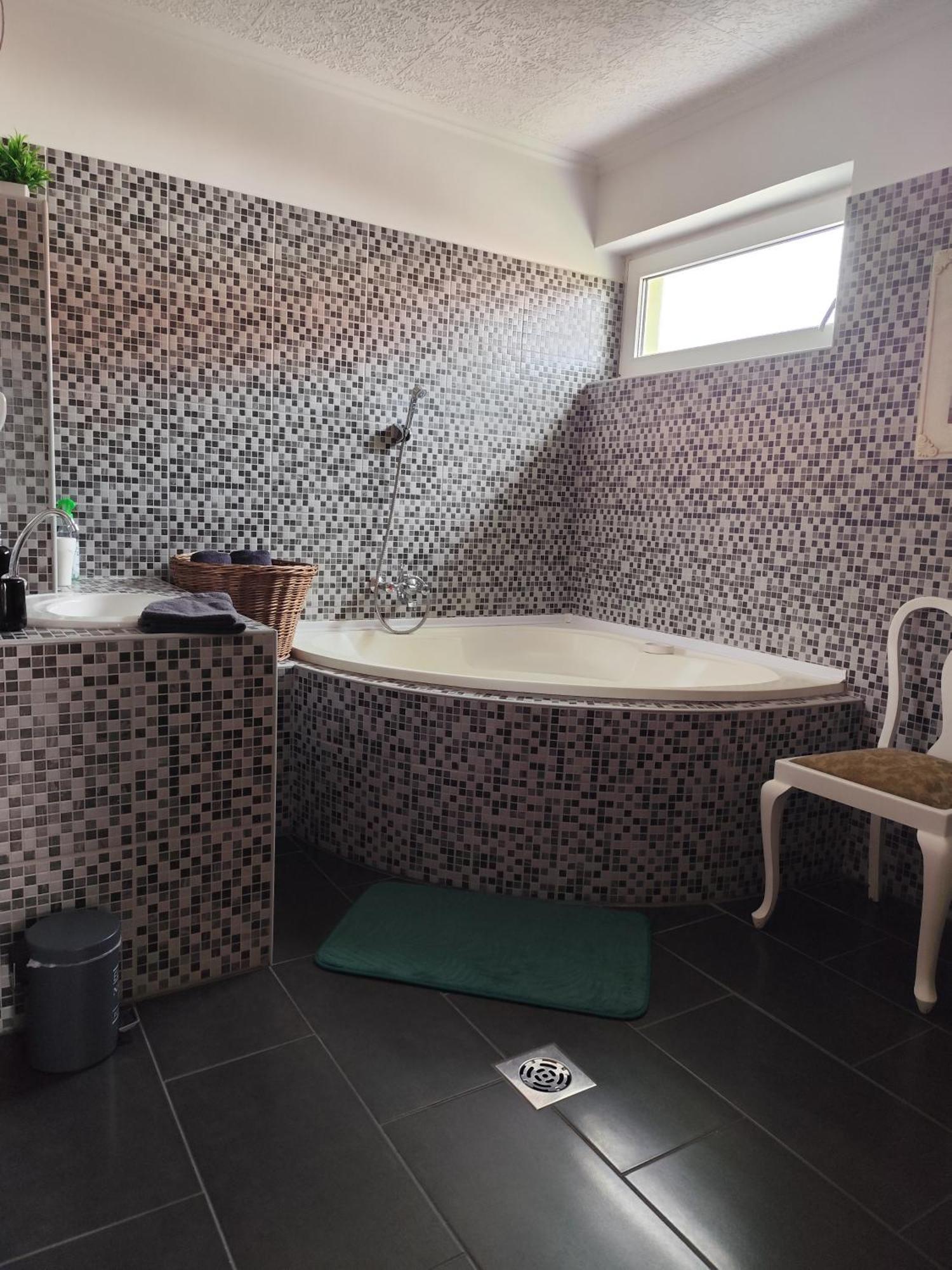 Bobita Apartmanhaz Szilvásvárad Exteriör bild