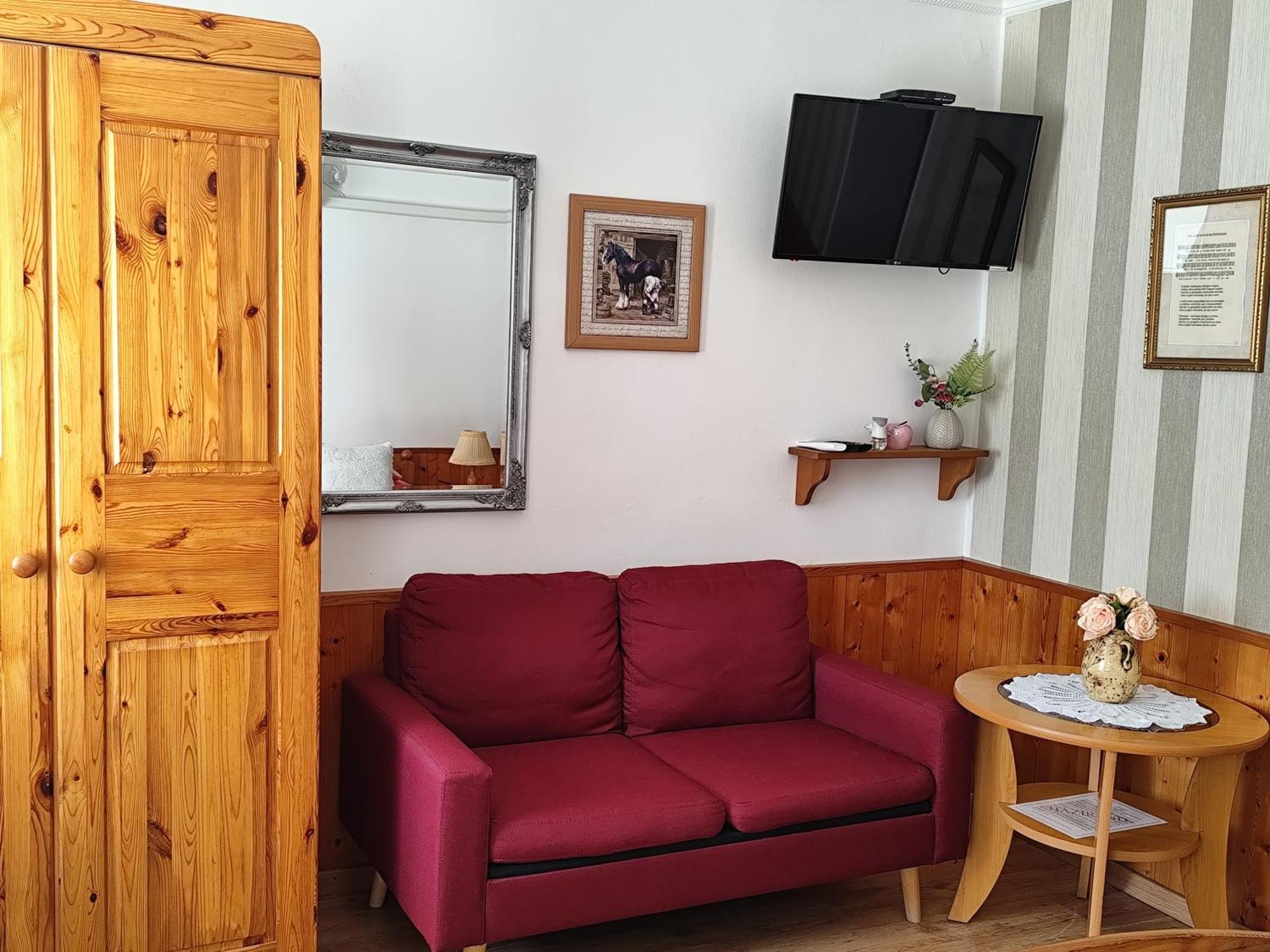 Bobita Apartmanhaz Szilvásvárad Exteriör bild