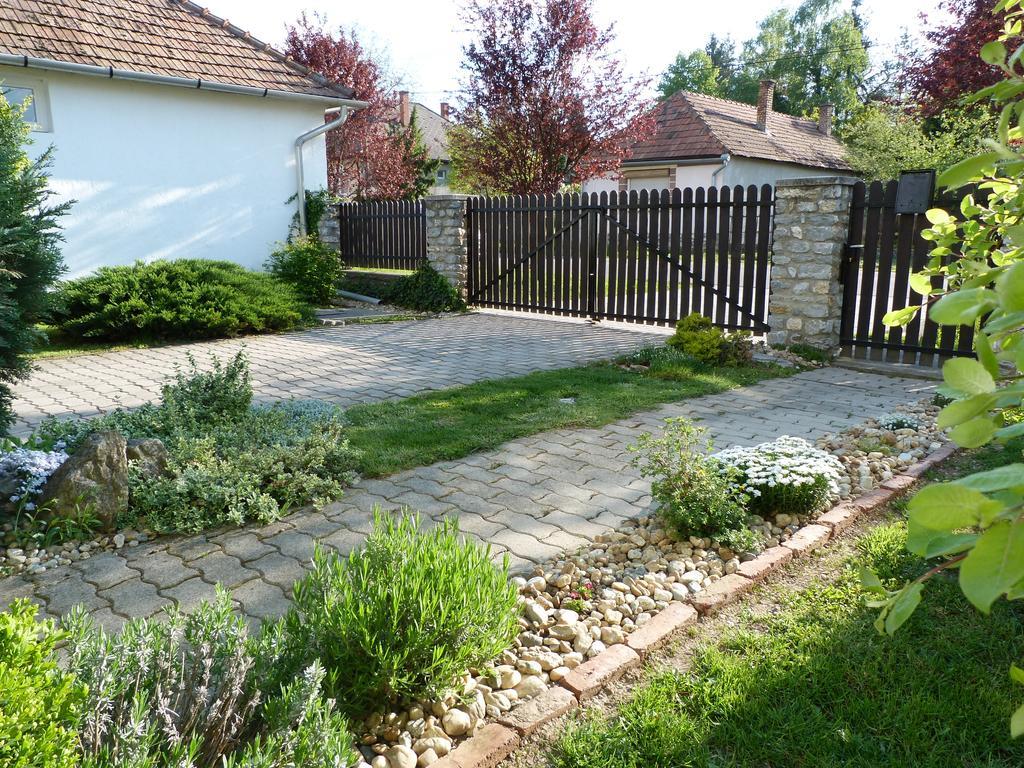 Bobita Apartmanhaz Szilvásvárad Exteriör bild